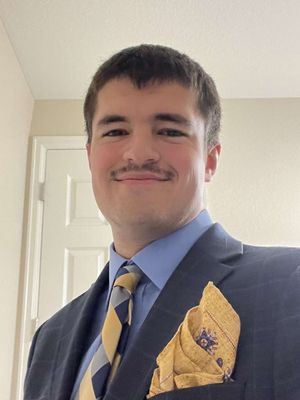 Lucas, 21