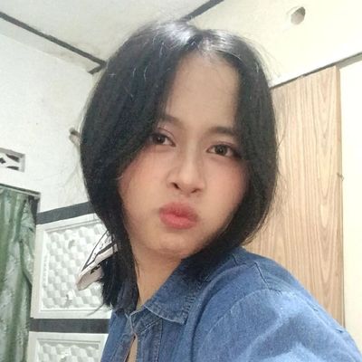 Kezia, 21