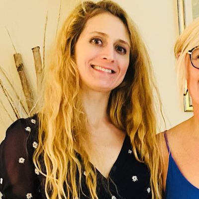 Julianne, 38