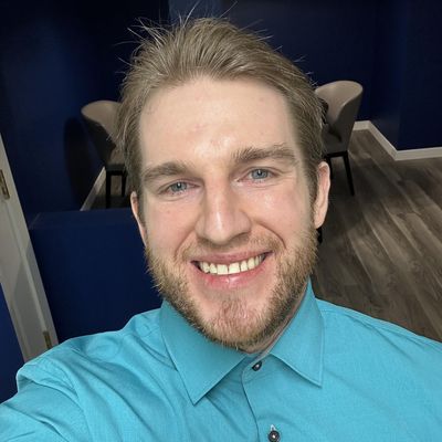 Andrew, 34