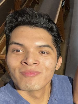 Sebastian, 22