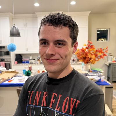Levi, 21