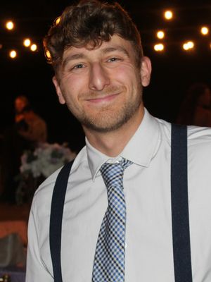 Tim, 26