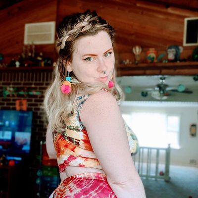 Sophie, 29