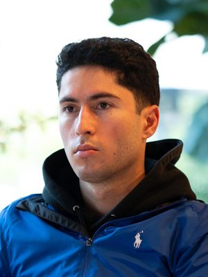 Rameen, 25