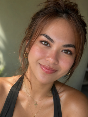 Clexie, 35
