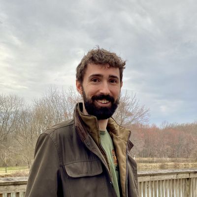 Sam, 33