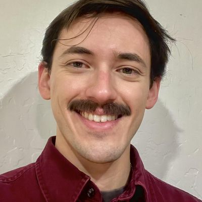 Alex, 26