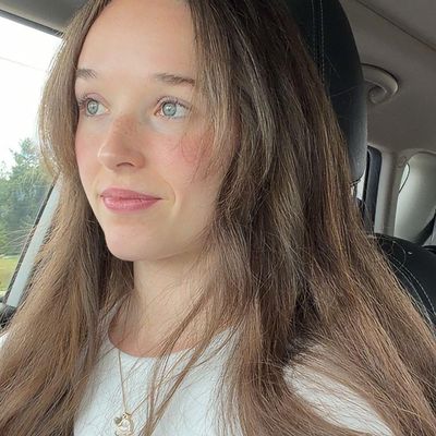 Juliette, 23