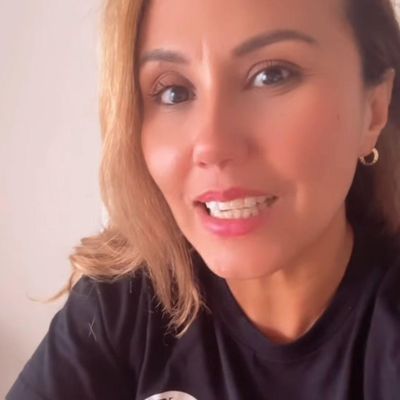 Kathleen, 42