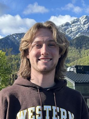 Mannie, 21