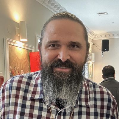 Lawrence, 44