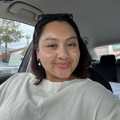 Angela Rose, 25