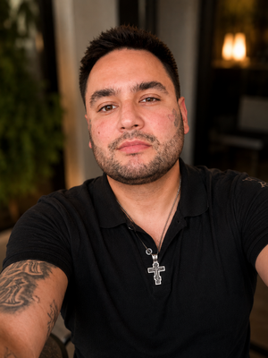 Andrew, 39