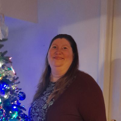 Rene, 43