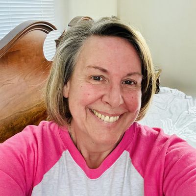 Geraldine, 57