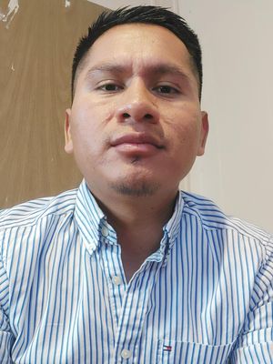 Laureano, 32