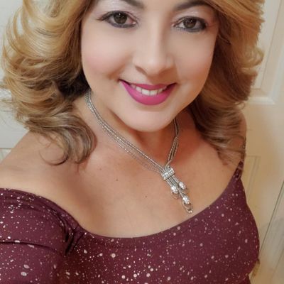 Rosa, 56