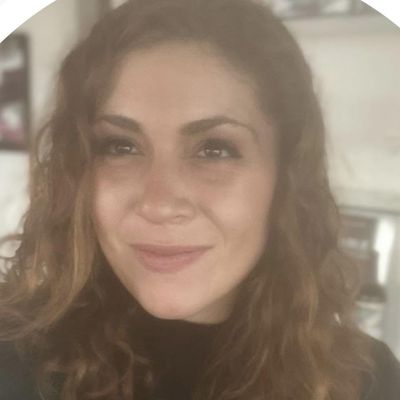 Alexis, 29