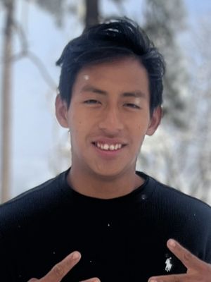 Sebastian, 22