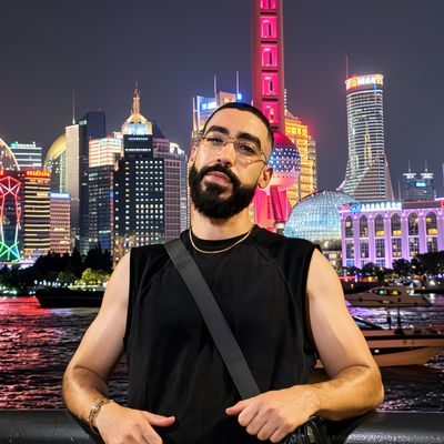 Walid, 33