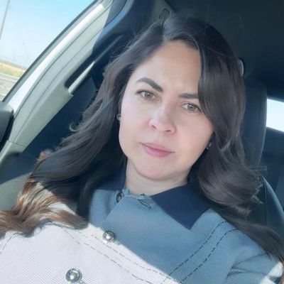 Maria, 43