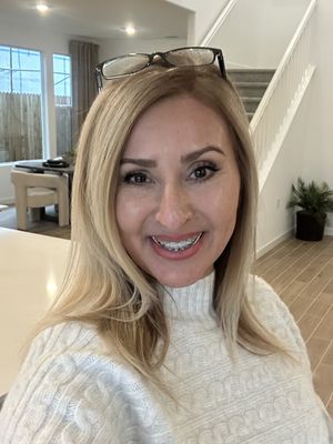 Maria, 52