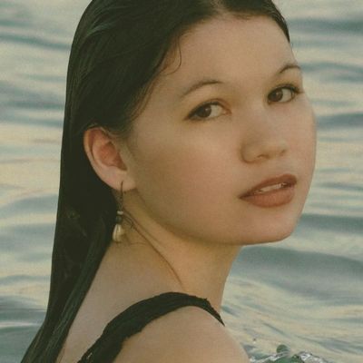 Ariel, 24