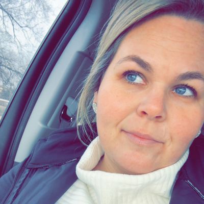 Kara, 39