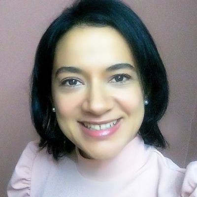 Ingrid, 46
