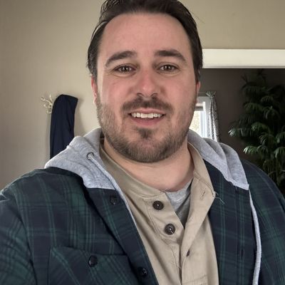 Andrew, 33
