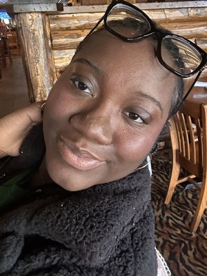 Mekhia, 22