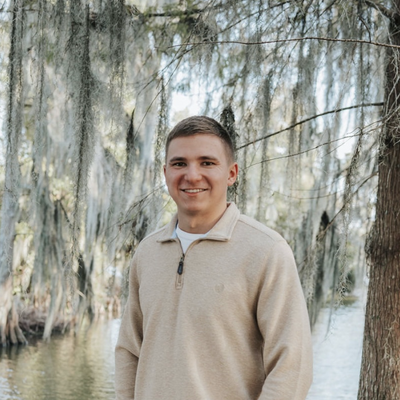Chandler, 22