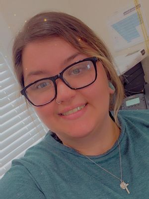 Elizabeth, 29