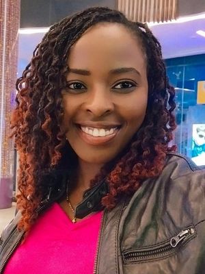 Josephine, 35
