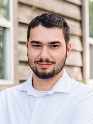 Nathanael, 24