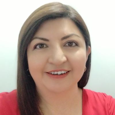 Denisse, 45