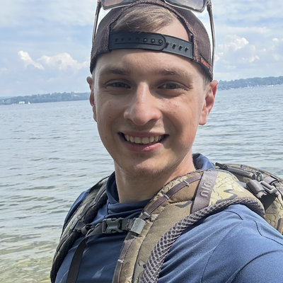 Gavin, 25
