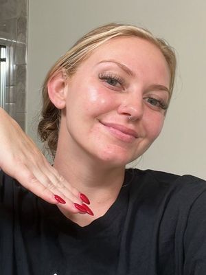 Mary, 30