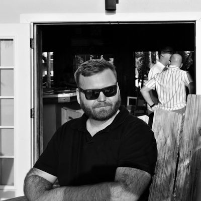 Sean, 30