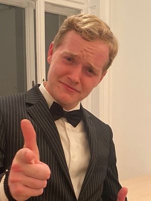Jesse, 24