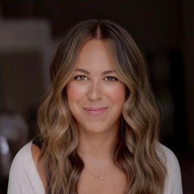 Maggie, 34