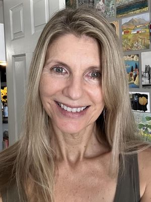 Natalie, 52