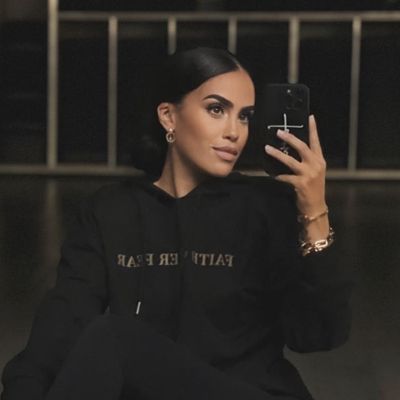 Ann Veronica, 35