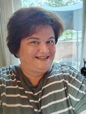 Rebecca, 47