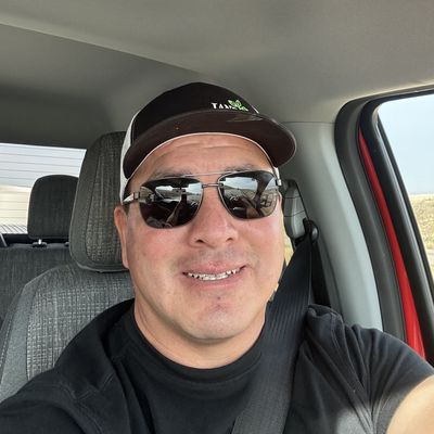 Dan, 49