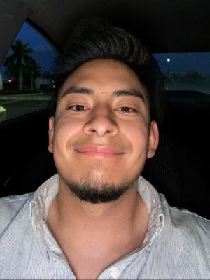 Luis, 30
