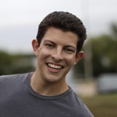 Daniel, 26