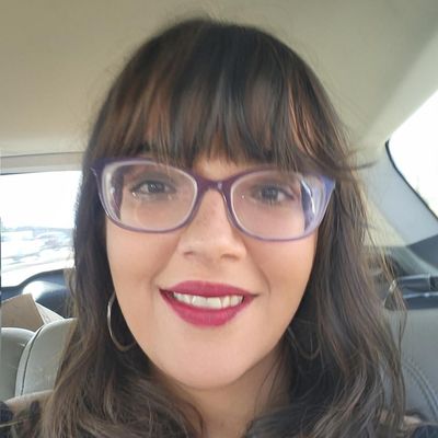 Sarah, 32