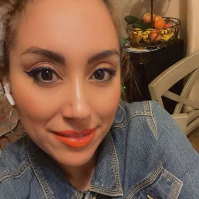 Luly, 40